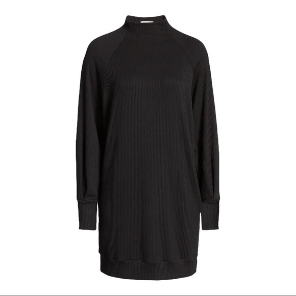 SOCIALITE Long Sleeve Textured Knit Shift Dress - BLACK - Picture 2 of 5